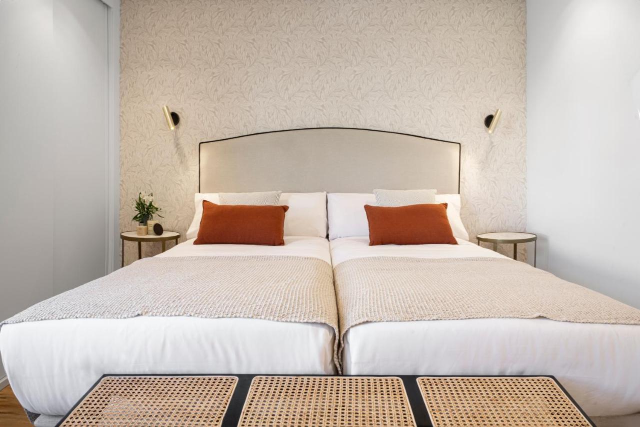 Donoso Cortes & Free Parking By Ele Apartments マラガ エクステリア 写真